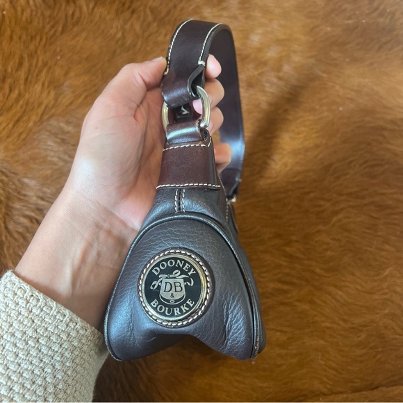 Dooney & Bourke Brown Pebbled All Weather Leather Shoulder Bag Side Emblem - Picture 2 of 7
